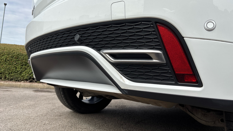 Jaguar E-Pace 2.0 D200 R-Dynamic SE 5dr Auto Diesel Estate